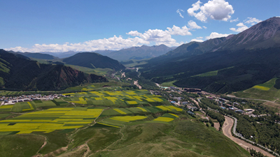 【&ldquo;飛閱&rdquo;中國】在盛夏，邂逅多彩卓爾山